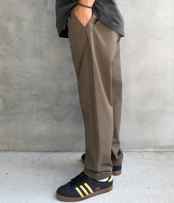 Goldwin/ONE TUCK TAPERED STRETCH PANTS (TAUPE GRAY)