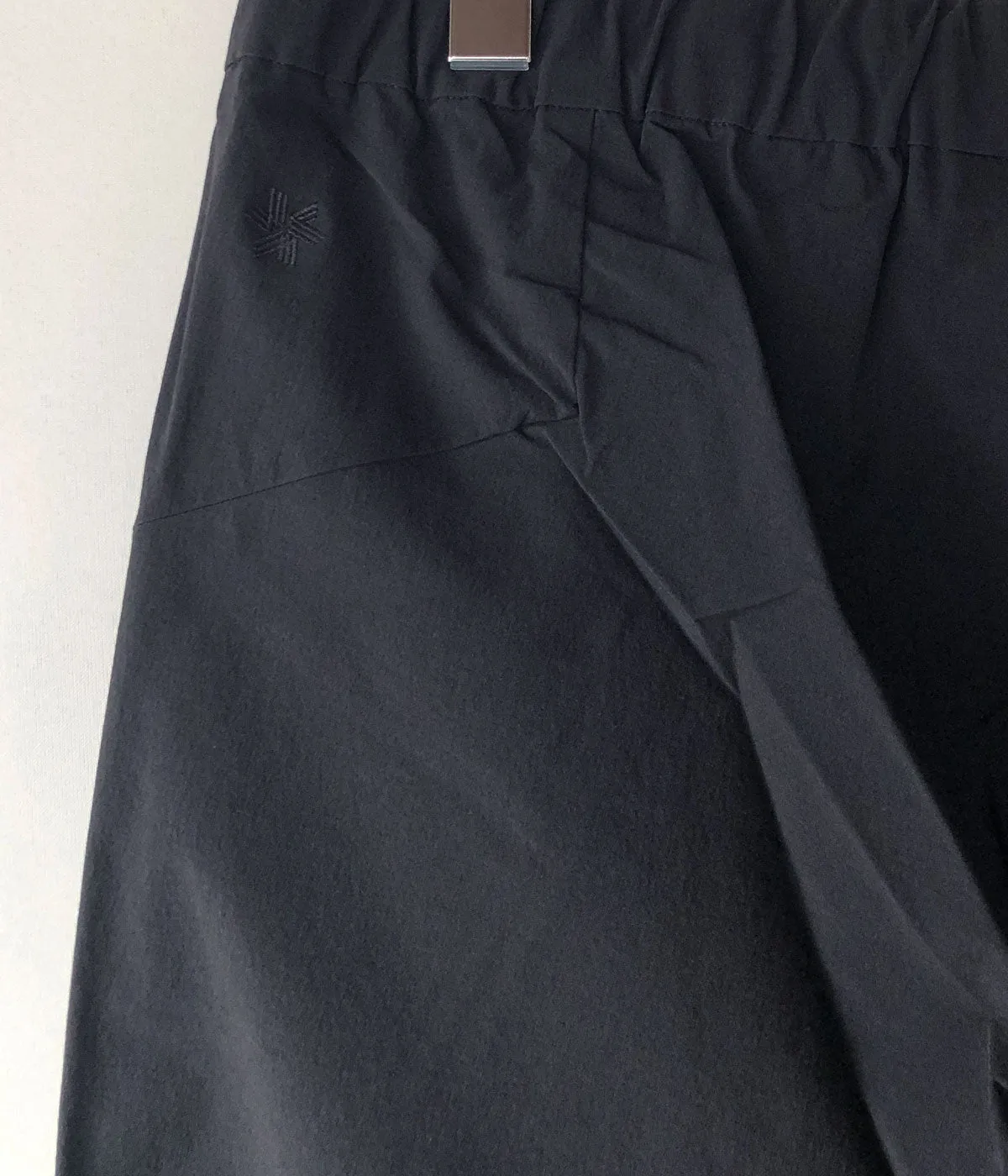 Goldwin/SLIM STRETCH COLOR PANTS (BLACK)