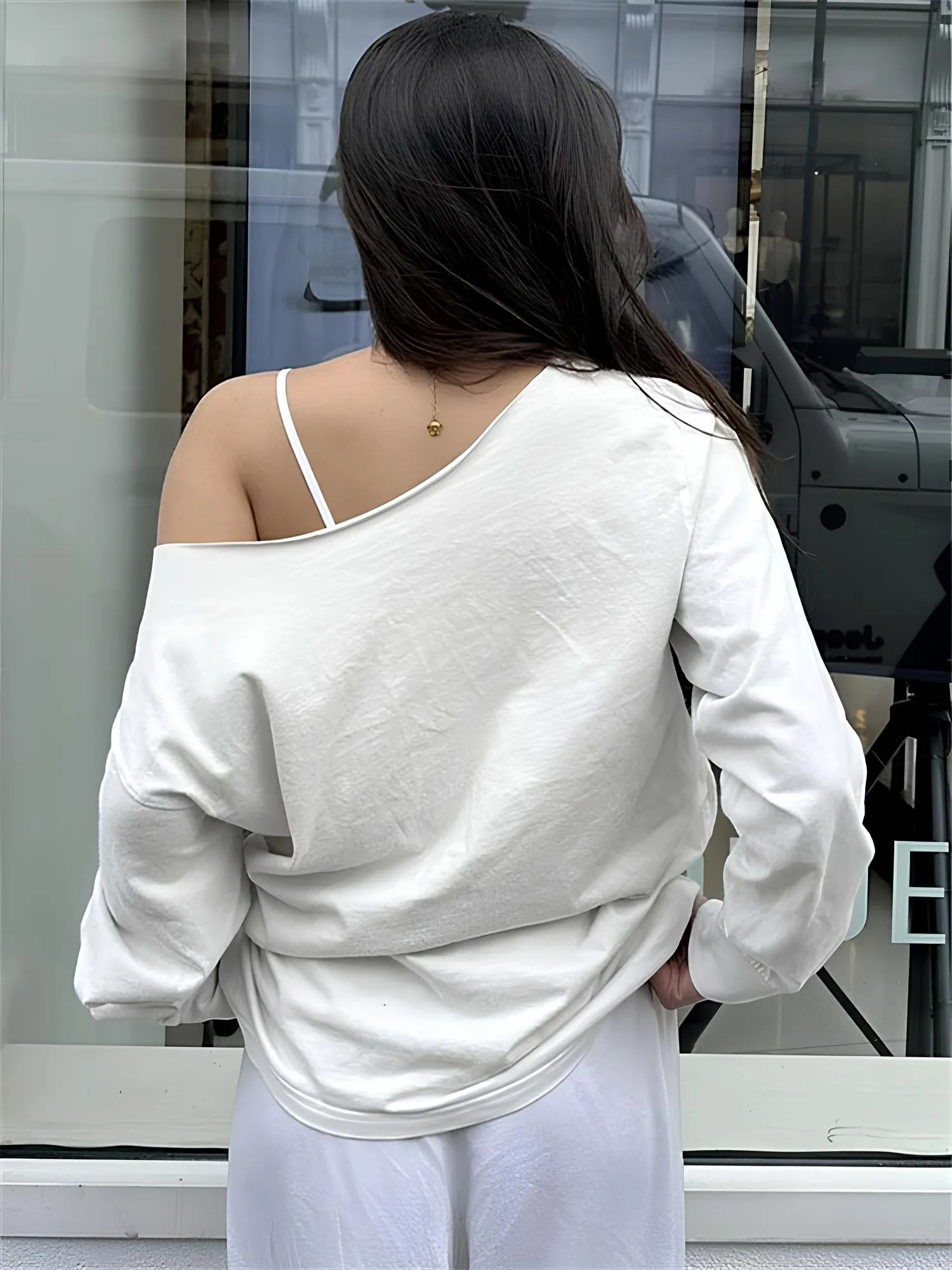 One-Shoulder Loose Casual Sweatshirt  Effortless Streetwear Staple